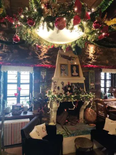 Feggaropetra Inn Magic Mountain House