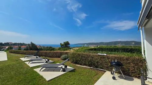 Fourka Vista Retreat - Sea View 3 bdrm