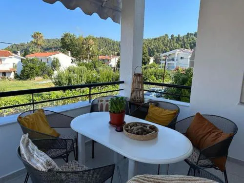 Irida Luxury Apartment