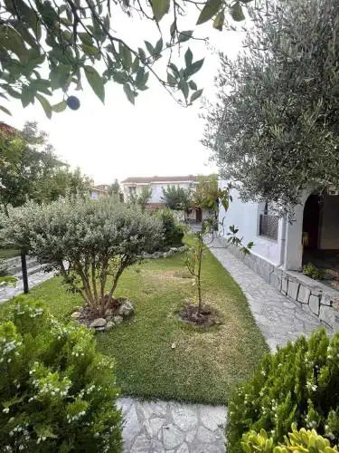 Petalides Breeze Maisonette