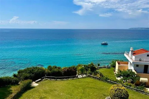 Toula Beach Villa Fourka 3 bedrooms 8 guests