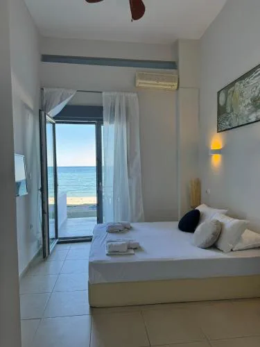 Beachfront Paradise Studio