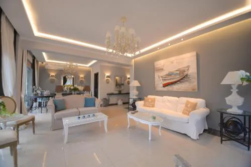 Epavlis Luxury apts