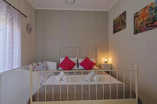 Zeusplace Jasmine House