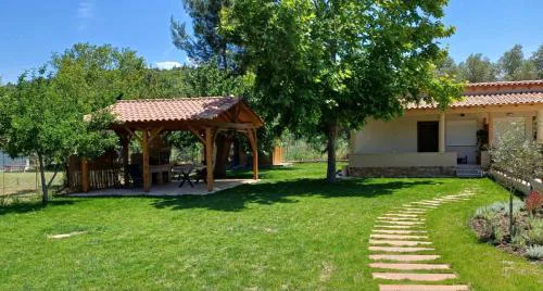 Berry House Nikiti
