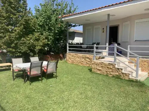 Dina house