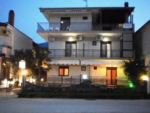Dimitra House