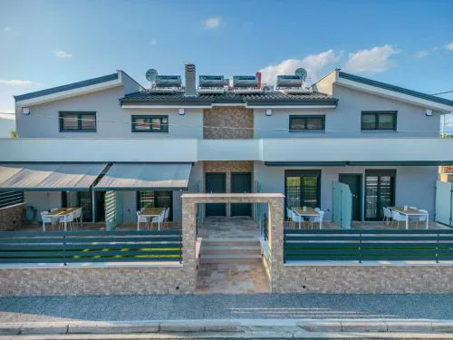 Dream Luxury Apartments