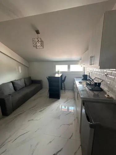George apartment