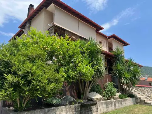 Jenny's Apartments