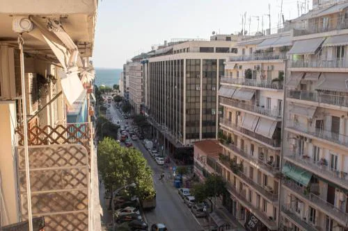 3Cs THEAsaloniki at the White Tower Seaview and Citadel view Apartment