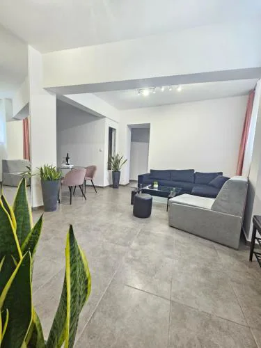 Acvi Lux - City Center in City Soul