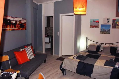 Amazing Studio Next 2 Center only 9 minutes