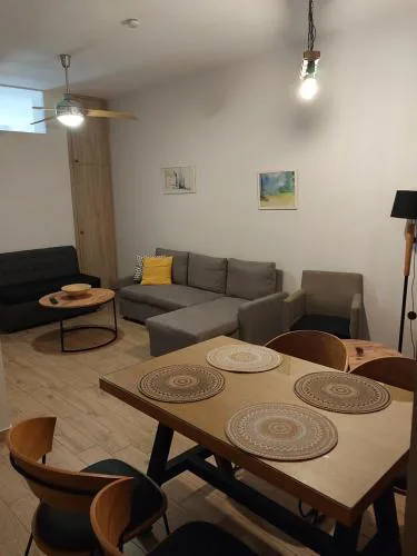 AniBo Studios & Apartments center 1551