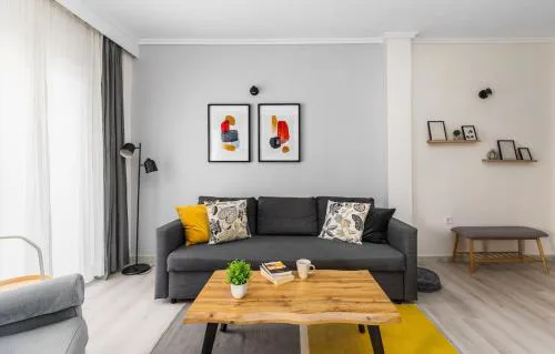 BEAUTIFUL APARTMENT near city center & metro