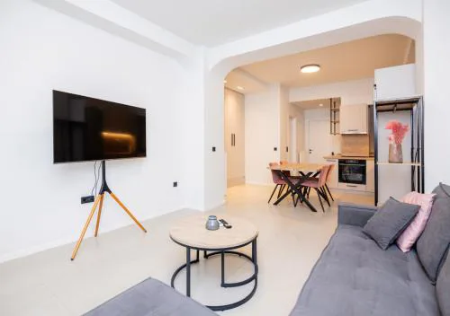 BOHEME Studio & Apartment