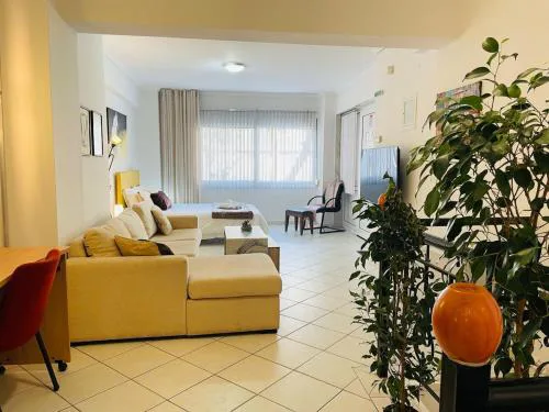 City maisonette apartment 85m2