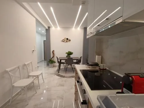 Cityease Thessaloniki - Luxurious Modern 2Bdr Escape - Ippokrateio Chic Area - Best Kept Secret
