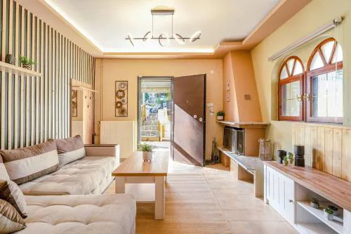 Cozy 1894 Heritage Maisonette - 1Gbps - JK 7towers
