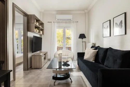 Cozy Urban Apartment - Thessaloniki Center