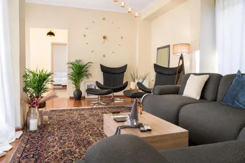 D Suites - Executive Sea View Apartment 5 star Experience like no other