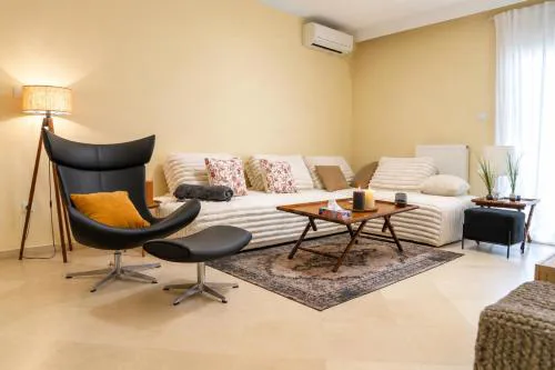 D Suites - Standard Apartment