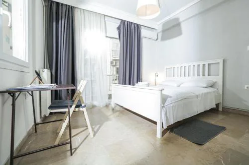 Delmare Tiffany's Apartment