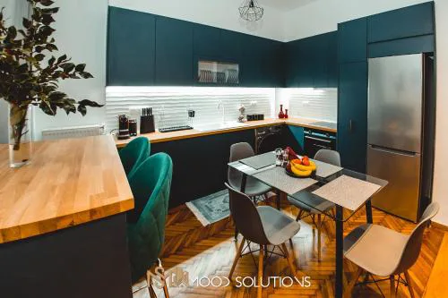 FirstLineSkg3 Moodsolutions Living
