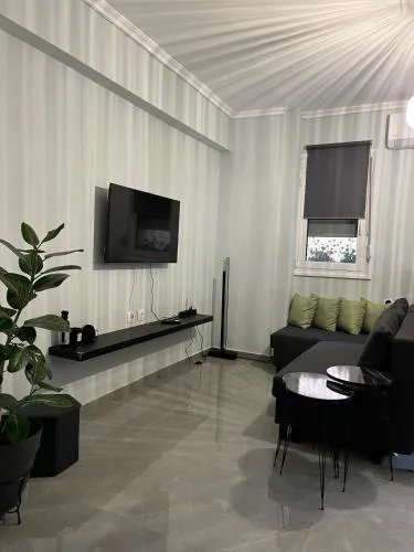HappinesT apartment