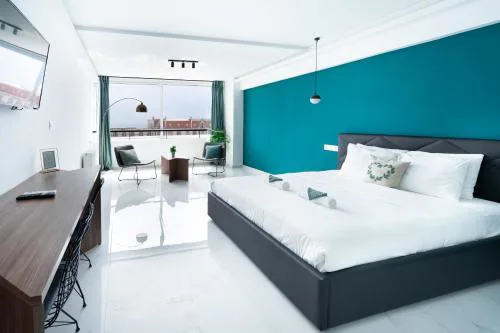 Ladadika sea view apartments