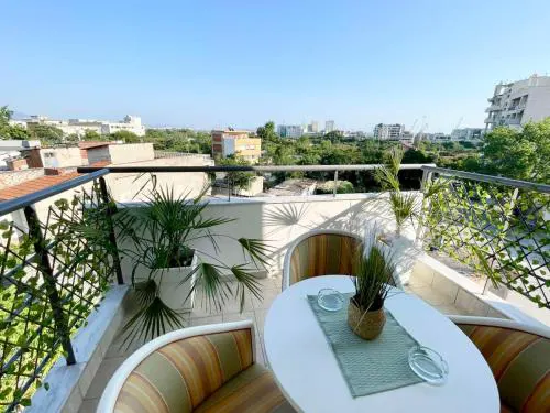 Living SKG 1