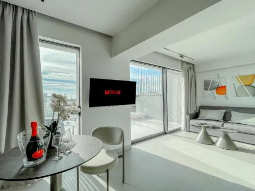 Luxury Penthouse 1BR Central Thessaloniki