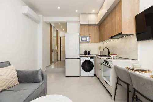 LY Diamond Suite ,City Center