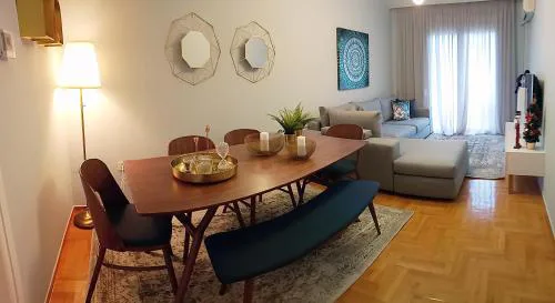 Royal deluxe Apt.(must)