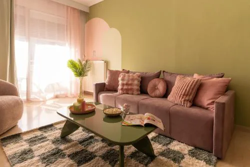 Stylish 3 bedrooms Apartment with Balcony in Central Thessaloniki