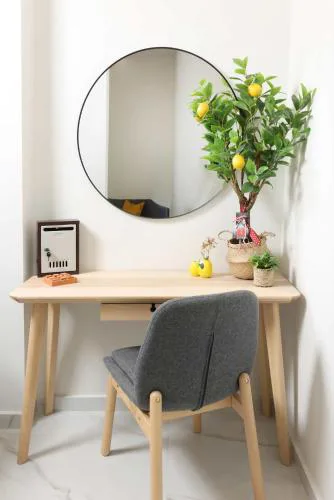 Venia 24 White Tower Apt