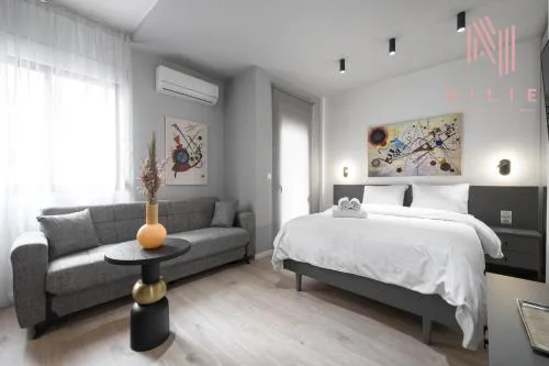 Venture, Nilie Hospitality MGMT