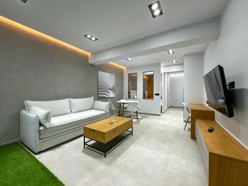 WhiteKaravan Suite