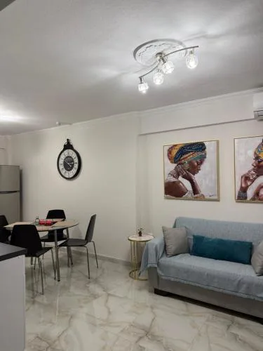 You4ia Urban Home