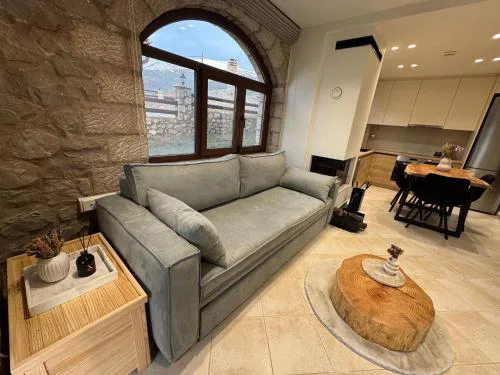 Armonia Suites Livadi Arachovas