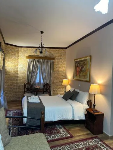 Elia Guesthouses