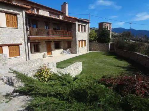 Luxurious villa in the surrounding of a 5 Hotel