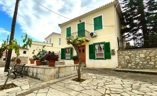 Galaxidi Traditional Villa