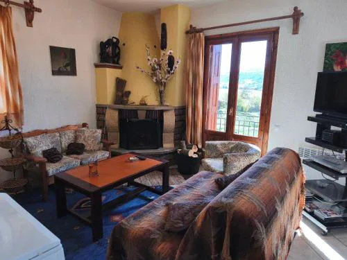 Efis house