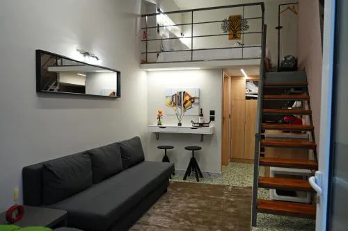 B & G's LOFT
