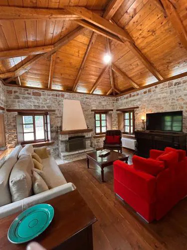 Villa Acroria in Karpenisi