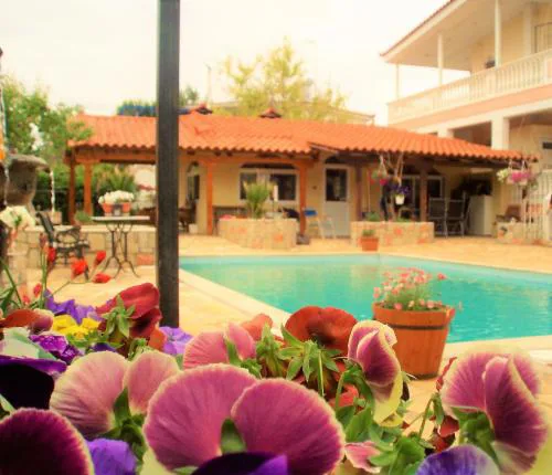 Jacuzzi Pool House AMA5690