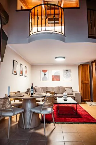Tollmere Hospitality Λύχνος suite
