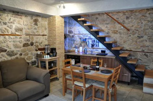 Limni Stone Apartments