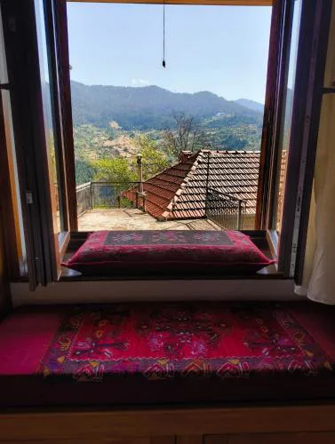 Studio Εftychia